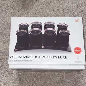 NIB T3 Hot Rollers